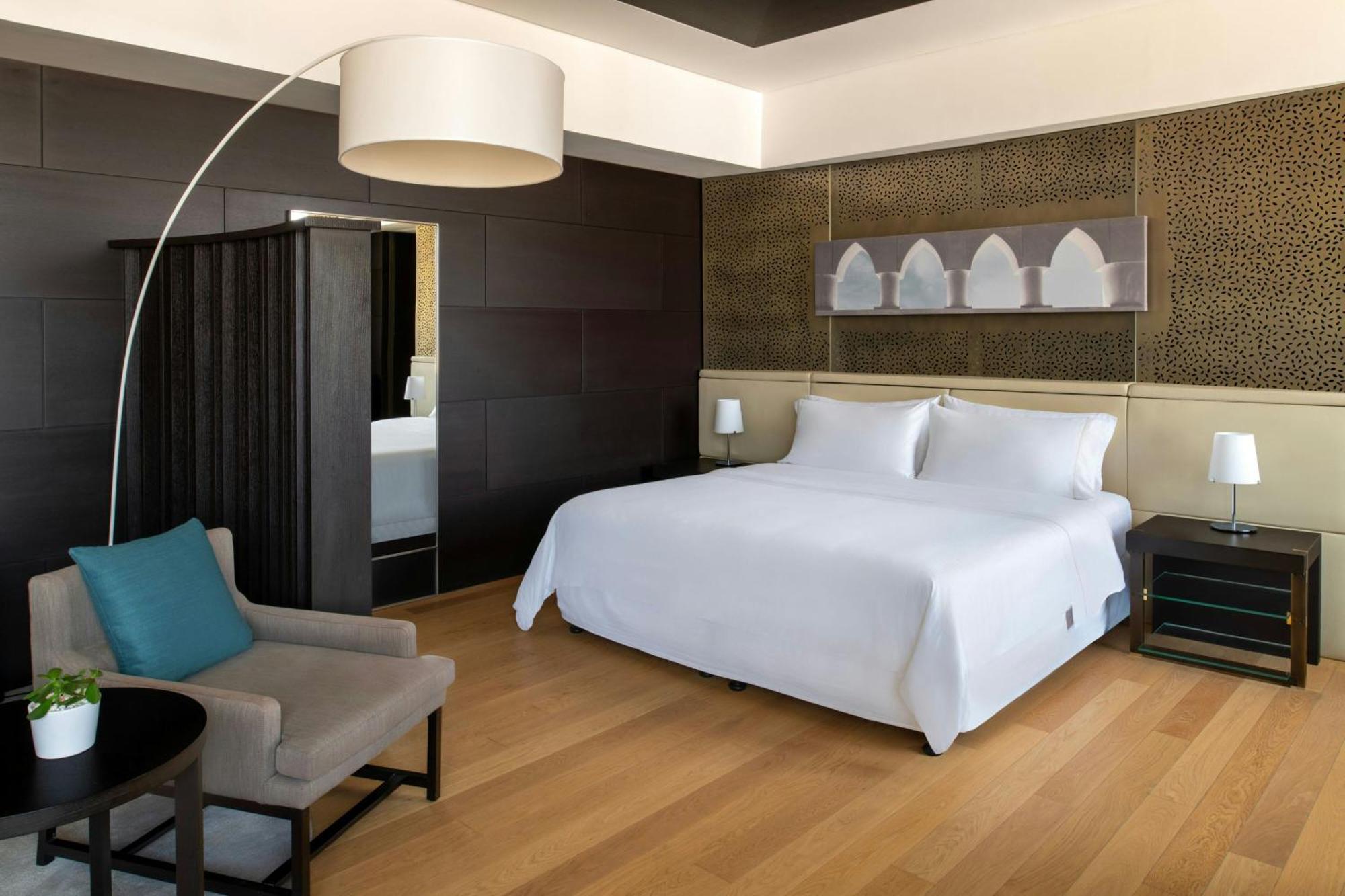 The Westin Doha Hotel & Spa Екстериор снимка