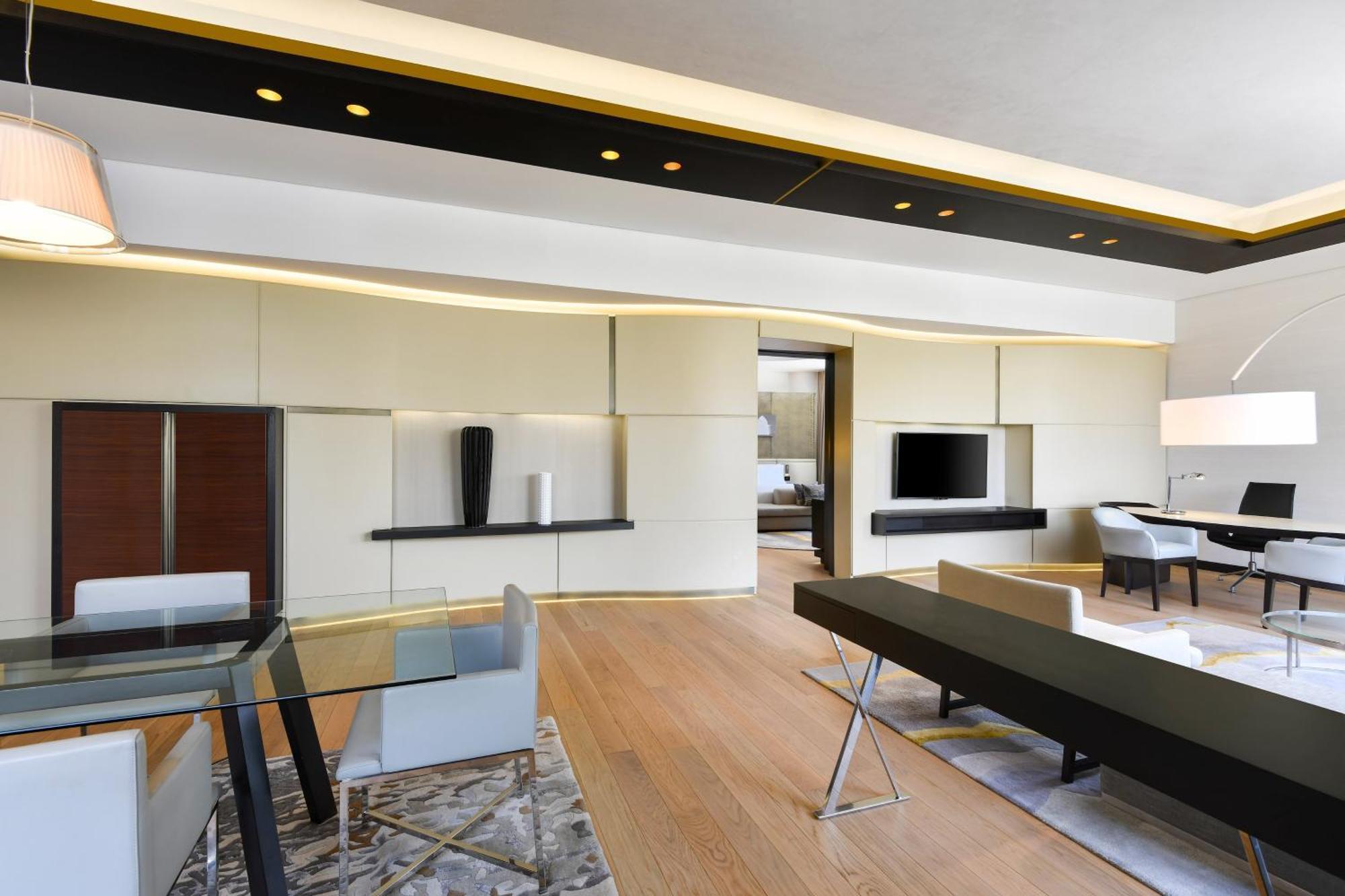 The Westin Doha Hotel & Spa Екстериор снимка